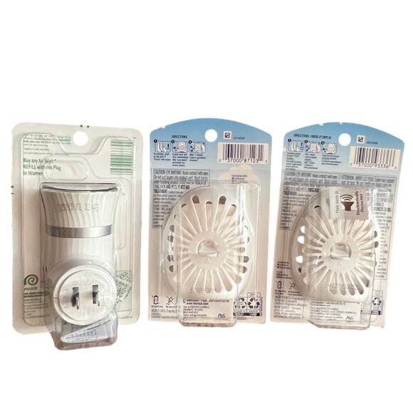 Lot 3 Febreeze/Airwick Bathroom Small Spaces Scents - Picture 4 of 4